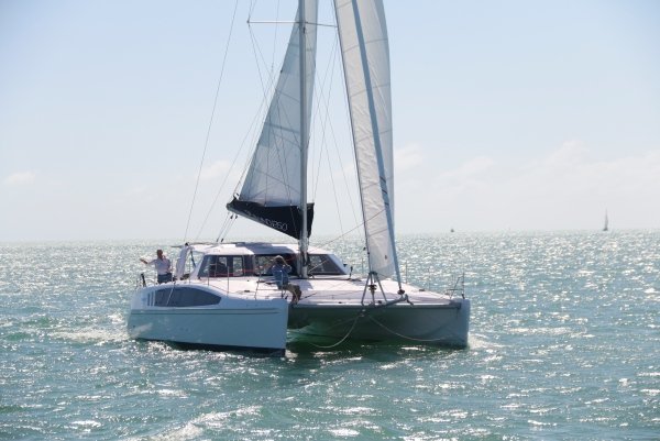 Seawind-1260-Offshore-Catamaran-Sailing-Miami-2018 (3)